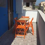 منزل للإقامة -pousada Copacabana A 100 Mt Dalla Spiaggia, Noleggio Bici Porto SantʼElpidio