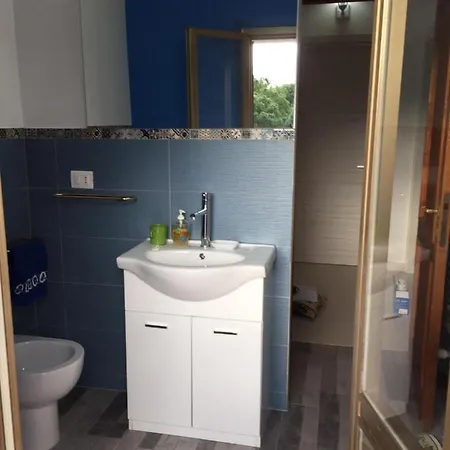 Quarto em Acomodações Particulares -pousada Copacabana Porto SantʼElpidio