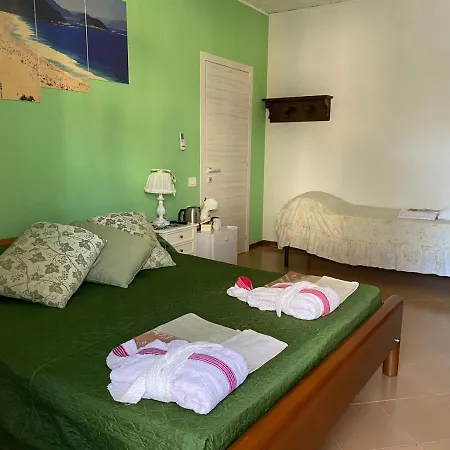 Homestay Pousada Copacabana Praia - Affittacamere - Casa Vacanza A