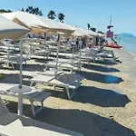-pousada Copacabana A 100 Mt Dalla Spiaggia, Bici Incluse Rum i privatbostad Porto SantʼElpidio