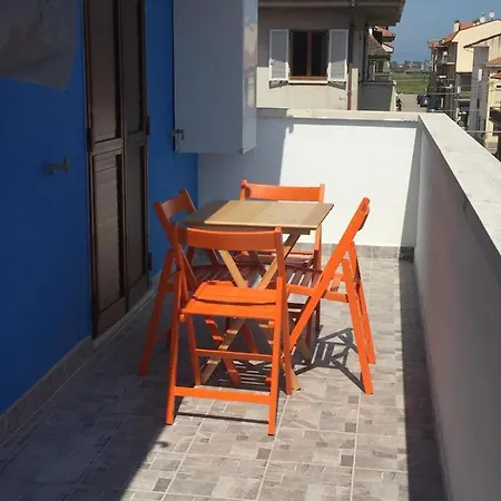 Quarto em Acomodações Particulares -pousada Copacabana A 100 Mt Dalla Spiaggia, Noleggio Bici Porto SantʼElpidio