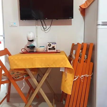 Quarto em Acomodações Particulares -pousada Copacabana A 100 Mt Dalla Spiaggia, Noleggio Bici