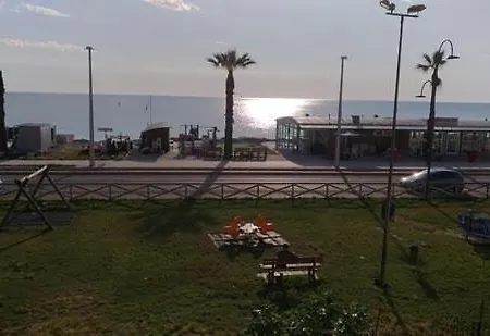 Séjour chez l'habitant -pousada Copacabana A 100 Mt Dalla Spiaggia, Noleggio Bici Porto SantʼElpidio