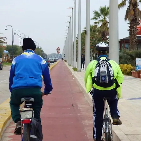 -pousada Copacabana A 100 Mt Dalla Spiaggia, Noleggio Bici