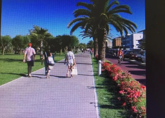 Rum i privatbostad -pousada Copacabana A 100 Mt Dalla Spiaggia, Bici Incluse